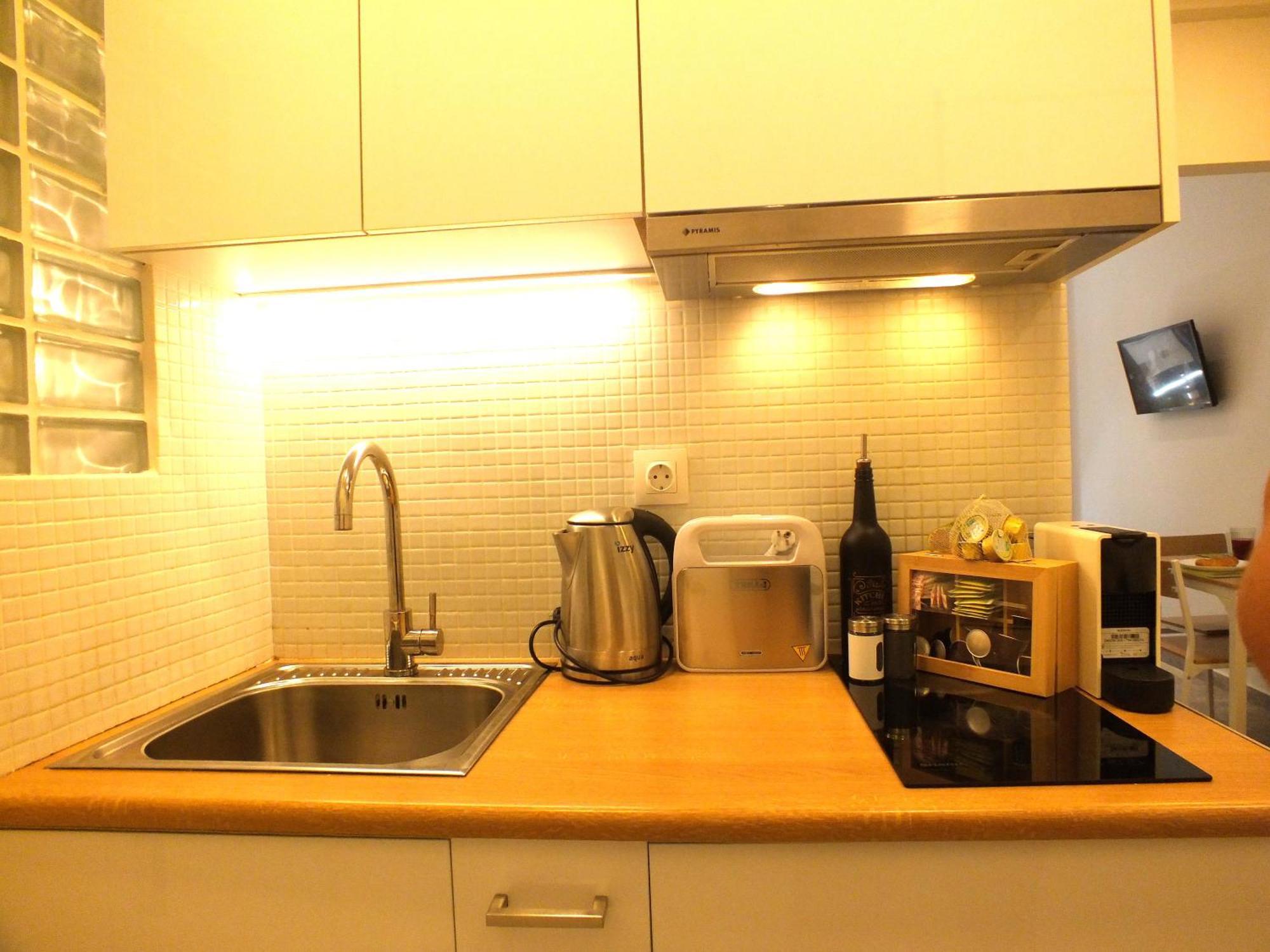 Cozy Apartment At Panormou Metro, Athens City Center Eksteriør bilde